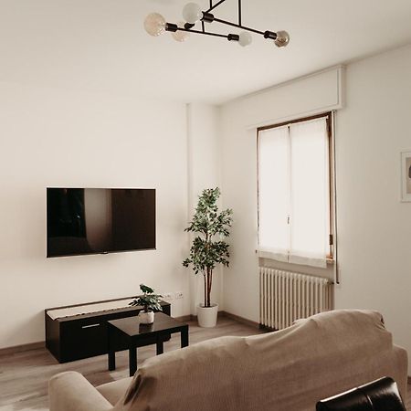 Casa Vacanze Domus Pompeo Ravenna Kültér fotó